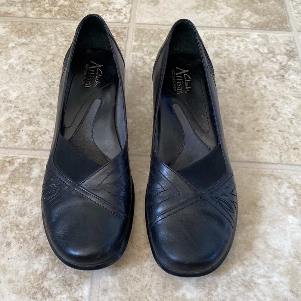 Clarks Artisan dress shoes Sz 6 1/2